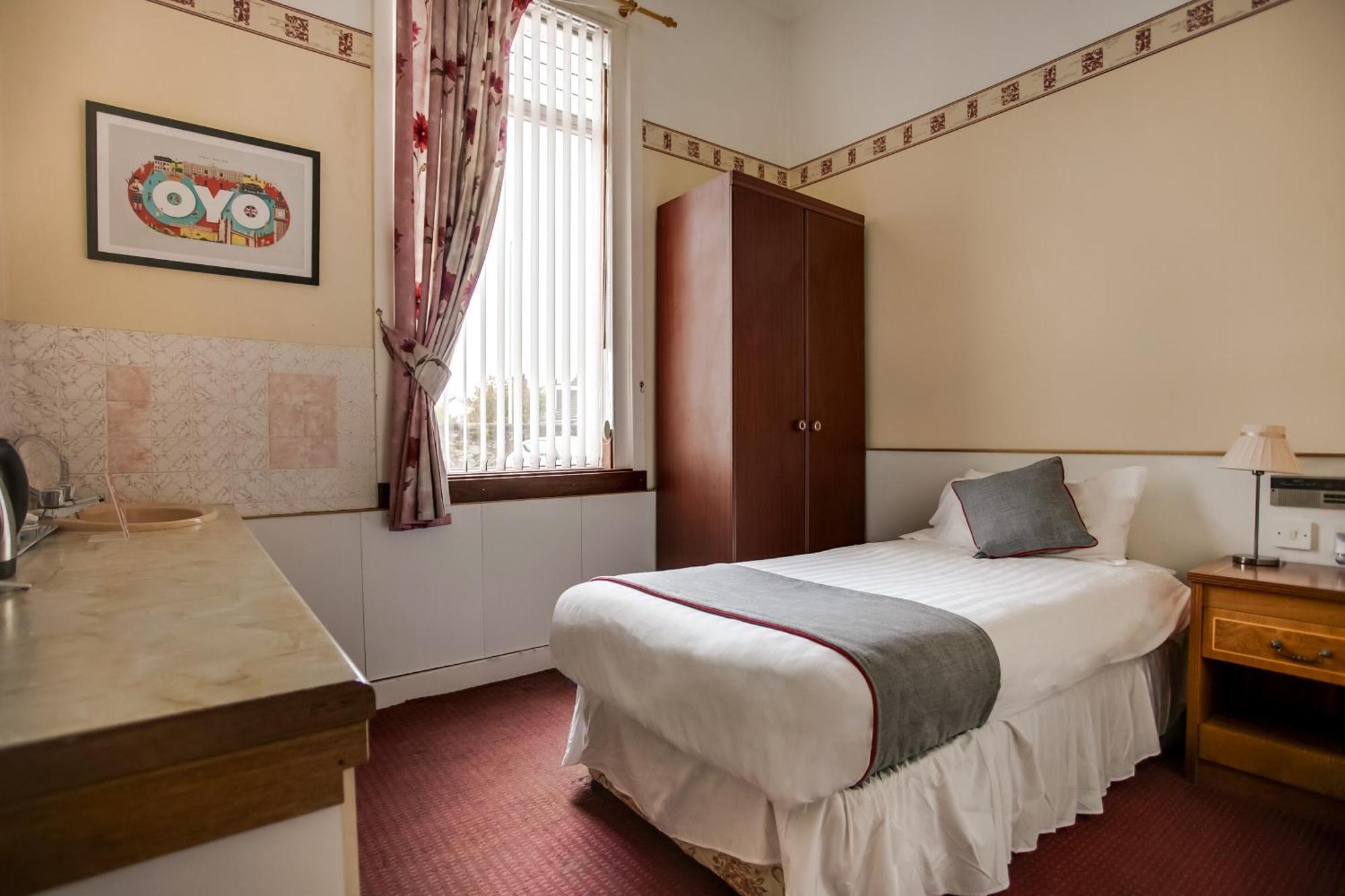 Oyo Glenpark Hotel, Ayr Central Exteriér fotografie
